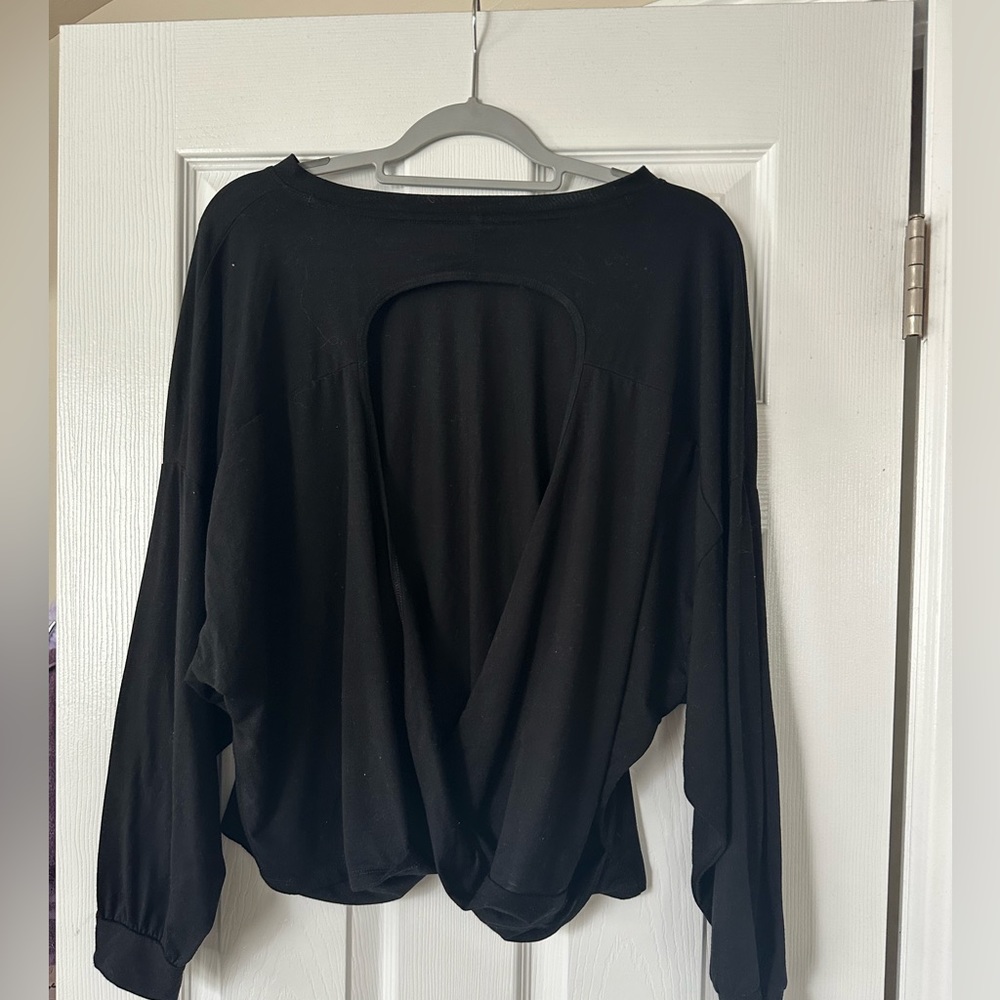 Old Navy Ultralite Black Active Open Back Top